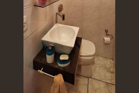 Casa à venda com 282m², 4 quartos e 3 vagasLavabo