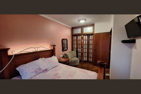 Casa à venda com 282m², 4 quartos e 3 vagasQuarto 3