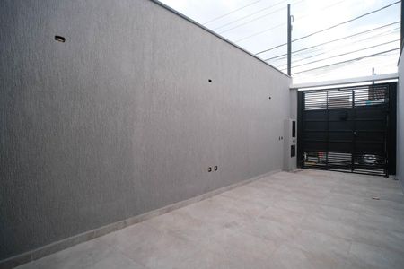 Casa à venda com 79m², 2 quartos e 2 vagasGaragem