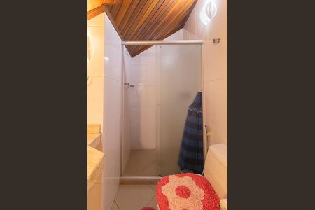 Casa de condomínio à venda com 382m², 3 quartos e 2 vagasBanheiro Social 2