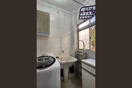 Apartamento à venda com 63m², 3 quartos e 1 vaga Apartamento à venda com 63m², 3 quartos e 1 vagaÁrea de Serviço