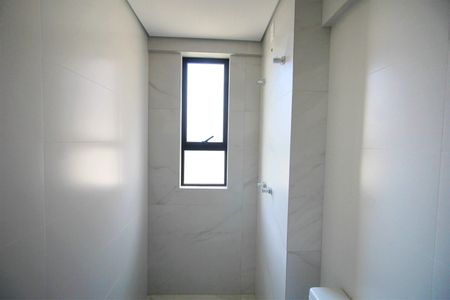 Apartamento à venda com 135m², 4 quartos e 3 vagasBanheiro