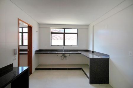 Apartamento à venda com 135m², 4 quartos e 3 vagasCozinha