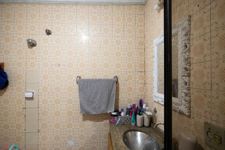 Casa à venda com 178m², 4 quartos e 2 vagas Casa à venda com 178m², 4 quartos e 2 vagasBanheiro 1