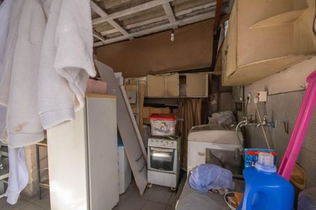 Casa à venda com 178m², 4 quartos e 2 vagas Casa à venda com 178m², 4 quartos e 2 vagasÁrea de Serviço 1