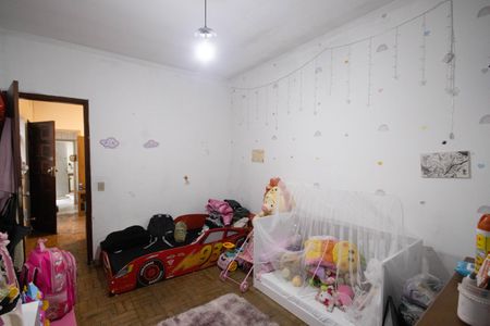 Casa à venda com 178m², 4 quartos e 2 vagas Casa à venda com 178m², 4 quartos e 2 vagasQuarto 2