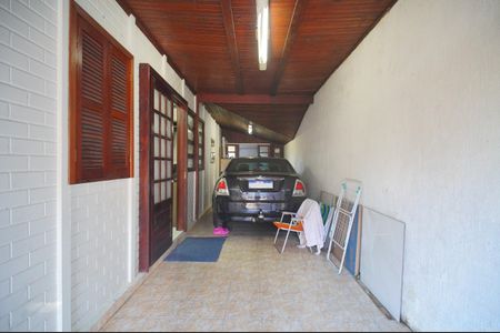 Casa à venda com 102m², 3 quartos e 3 vagasGaragem