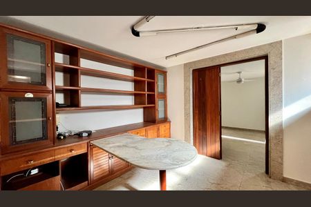 Apartamento à venda com 380m², 5 quartos e 3 vagasQuarto 3