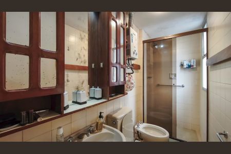 Apartamento à venda com 75m², 2 quartos e 1 vagaBanheiro da Suíte