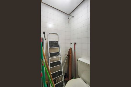 Apartamento à venda com 75m², 2 quartos e 1 vagaBanheiro de serviço