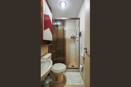 Apartamento à venda com 75m², 2 quartos e 1 vagaBanheiro Corredor