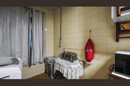 Apartamento à venda com 75m², 2 quartos e 1 vagaCozinha e Área de Serviço