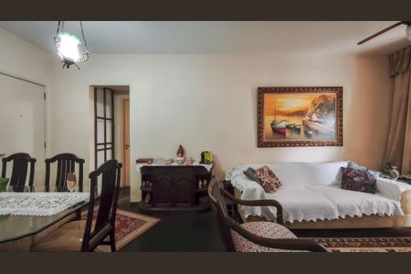 Apartamento à venda com 75m², 2 quartos e 1 vagaSala