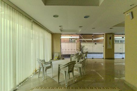 Apartamento à venda com 180m², 4 quartos e 2 vagasÁrea comum - Salão de festas