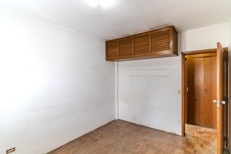 Apartamento à venda com 180m², 4 quartos e 2 vagasQuarto 2