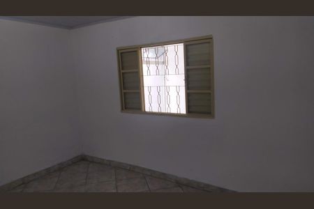 Casa à venda com 181m², 2 quartos e sem vaga Casa à venda com 181m², 2 quartos e sem vagaFoto 01