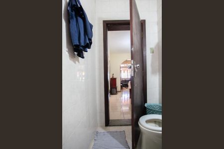 Casa à venda com 290m², 3 quartos e 3 vagasBanheiro Social 2