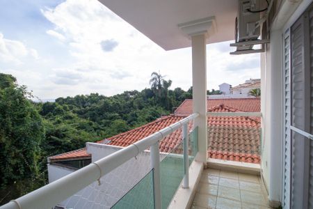 Casa de condomínio para alugar com 340m², 4 quartos e 3 vagas Casa de condomínio para alugar com 340m², 4 quartos e 3 vagasVaranda da Suite 4