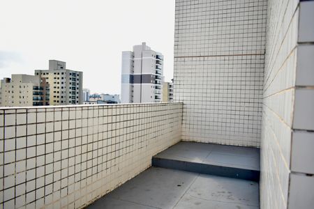 Apartamento à venda com 56m², 1 quarto e 1 vaga Apartamento à venda com 56m², 1 quarto e 1 vagaÁrea externa