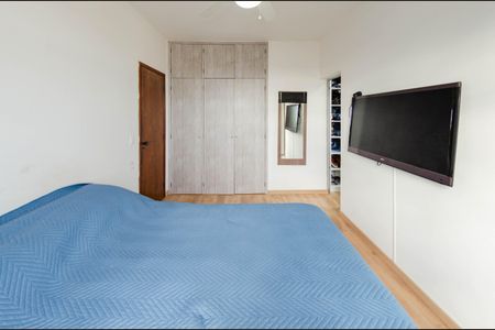 Apartamento à venda com 68m², 2 quartos e 1 vaga Apartamento à venda com 68m², 2 quartos e 1 vagaSuíte