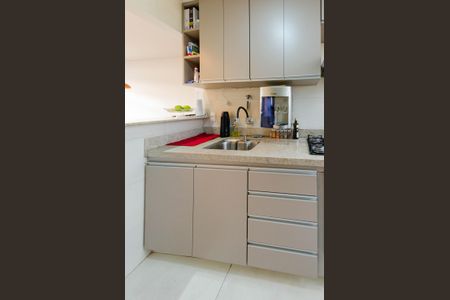 Apartamento à venda com 68m², 2 quartos e 1 vaga Apartamento à venda com 68m², 2 quartos e 1 vagaCozinha