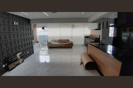 Apartamento à venda com 105m², 2 quartos e 3 vagas
