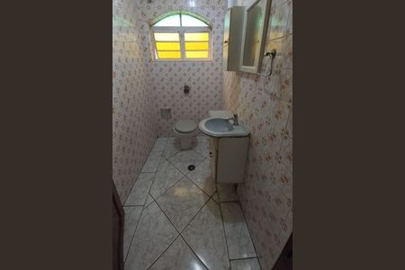 Casa à venda com 228m², 4 quartos e 2 vagas