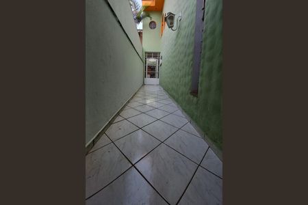 Casa à venda com 228m², 4 quartos e 2 vagas