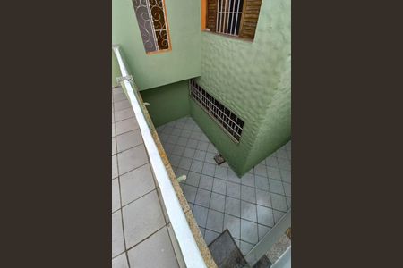 Casa à venda com 228m², 4 quartos e 2 vagas