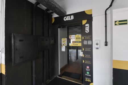 Apartamento à venda com 42m², 1 quarto e 1 vagaMercado