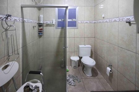 Casa à venda com 295m², 4 quartos e 3 vagas Casa à venda com 295m², 4 quartos e 3 vagasBanheiro Social