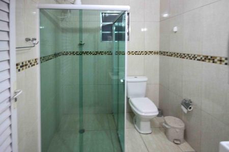 Casa à venda com 295m², 4 quartos e 3 vagas Casa à venda com 295m², 4 quartos e 3 vagasBanheiro 02