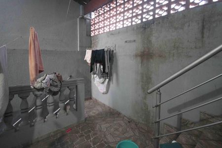 Casa à venda com 295m², 4 quartos e 3 vagas Casa à venda com 295m², 4 quartos e 3 vagasÁrea de Serviço