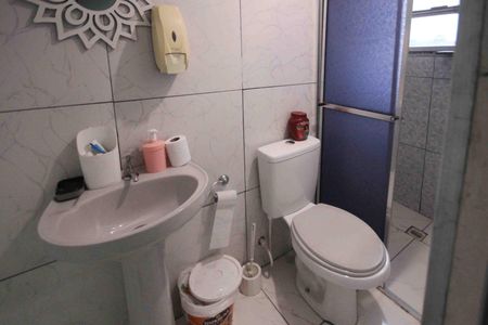 Casa à venda com 295m², 4 quartos e 3 vagas Casa à venda com 295m², 4 quartos e 3 vagasBanheiro