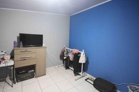 Casa à venda com 295m², 4 quartos e 3 vagas Casa à venda com 295m², 4 quartos e 3 vagasQuarto de Serviço