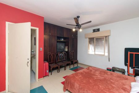 Casa à venda com 201m², 5 quartos e 2 vagasSuíte