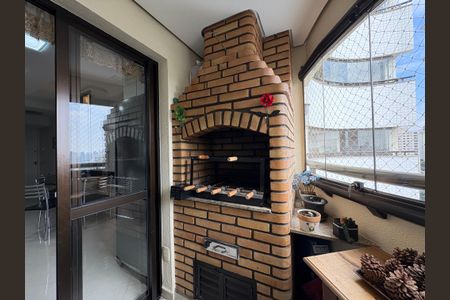 Apartamento à venda com 142m², 3 quartos e 7 vagas Apartamento à venda com 142m², 3 quartos e 7 vagasÁrea gourmet