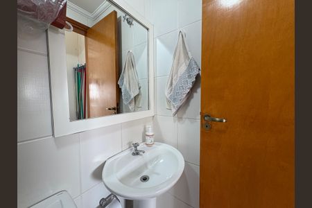 Apartamento à venda com 142m², 3 quartos e 7 vagas Apartamento à venda com 142m², 3 quartos e 7 vagasBanheiro de Serviço