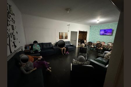 Casa à venda com 400m², 4 quartos e 2 vagas