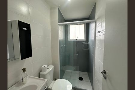 Apartamento para alugar com 55m², 2 quartos e 1 vaga Apartamento para alugar com 55m², 2 quartos e 1 vagaBanheiro