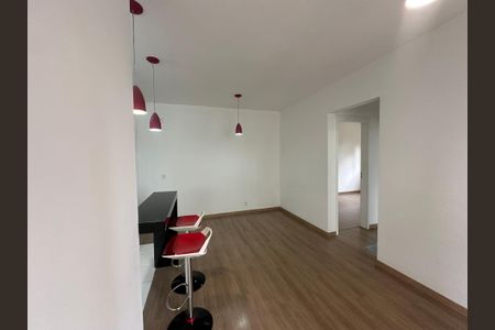 Apartamento para alugar com 55m², 2 quartos e 1 vaga Apartamento para alugar com 55m², 2 quartos e 1 vagaSala