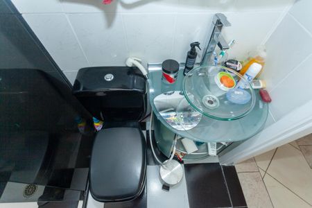 Apartamento para alugar com 63m², 2 quartos e sem vagaBanheiro