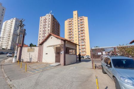 Apartamento para alugar com 63m², 2 quartos e sem vagaFachada