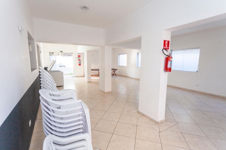 Apartamento para alugar com 63m², 2 quartos e sem vagaÁrea comum - Salão de festas