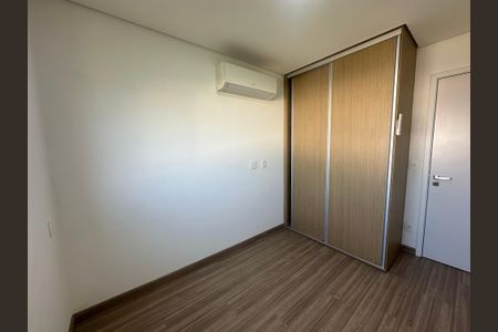 Apartamento à venda com 75m², 2 quartos e 2 vagasQuarto