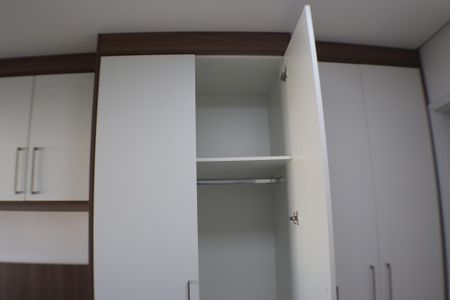 Apartamento à venda com 75m², 2 quartos e 2 vagasSuíte