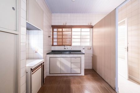 Casa à venda com 43m², 2 quartos e 2 vagasCozinha