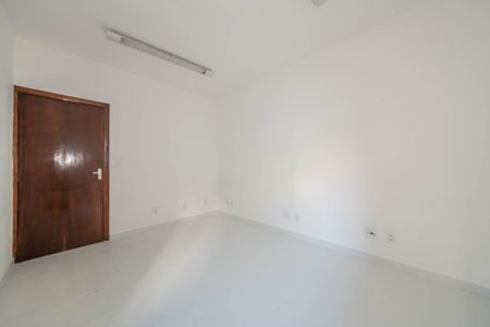 Casa à venda com 43m², 2 quartos e 2 vagasQuarto