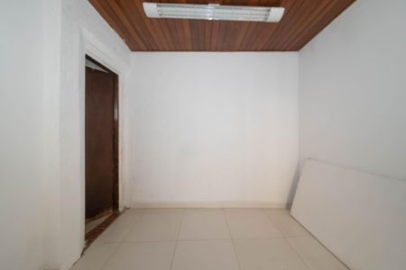 Casa à venda com 43m², 2 quartos e 2 vagasSuíte