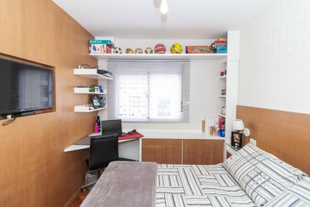 Apartamento à venda com 171m², 4 quartos e 3 vagas Apartamento à venda com 171m², 4 quartos e 3 vagasQuarto 4